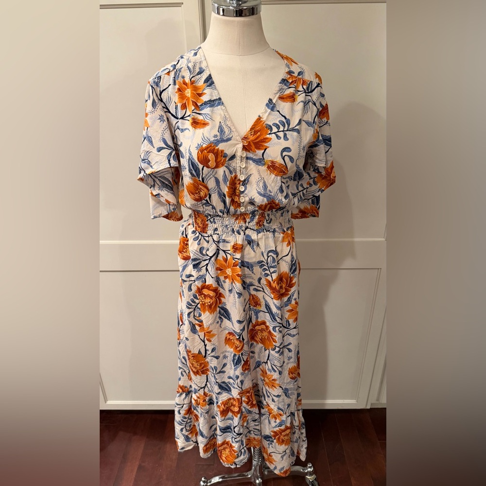Abel the label Floral V-Neck Dress